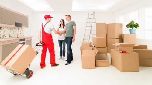Local Battersea removal van for apartment relocation